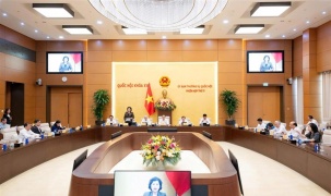 Hoàn thiện hành lang pháp lý tài chính - ngân hàng, bảo đảm an toàn hệ thống