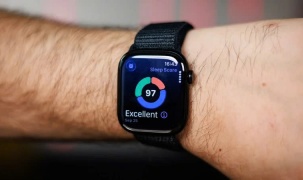 Apple tiếp tục giữ vững ngôi vương thị trường đồng hồ thông minh, nhưng một đối thủ mới đang vươn lên trong phân khúc thiết bị đeo then chốt