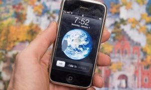 Bài báo từ năm 1963 đã dự đoán về điện thoại di động, Siri, FaceTime và loa thông minh
