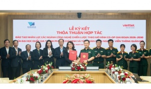 Viettel và ĐH Quốc gia TPHCM cùng đào tạo sinh viên công nghệ