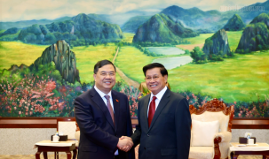Phó Thủ tướng Thường trực Phạm Gia Túc chào xã giao Tổng Bí thư, Chủ tịch nước và Thủ tướng Lào
