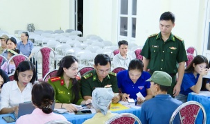 Công nghệ số theo chân người lính về bản làng biên giới