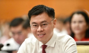 Phê chuẩn kết quả bầu chức vụ Phó Chủ tịch UBND Thành phố Hồ Chí Minh