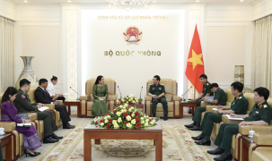 Đại tướng Phan Văn Giang tiếp Đại sứ đặc mệnh toàn quyền Vương quốc Cam-pu-chia tại Việt Nam