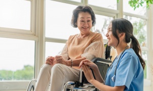 Ứng dụng AI trong ngành điều dưỡng: Lộ trình nào cho Việt Nam?