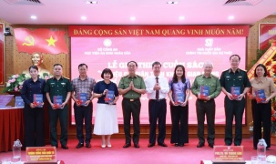 Nâng cao nhận thức và trách nhiệm về bảo vệ dữ liệu cá nhân trên không gian mạng