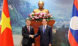 Thủ tướng Lê Minh Hưng hội kiến Chủ tịch Quốc hội Lào