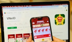Người livestream, bán hàng online phải xác thực VNeID trước cuối năm