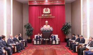 Bộ trưởng Lương Tam Quang tiếp Giám đốc Cơ quan Thi hành án Liên bang Nga