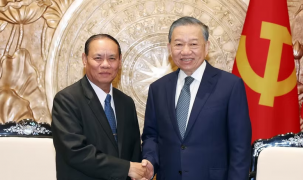 Tổng Bí thư, Chủ tịch nước Tô Lâm tiếp Thường trực Ban Bí thư Trung ương Đảng Nhân dân Cách mạng Lào
