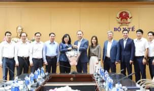 Bộ trưởng Đào Hồng Lan tiếp và làm việc với Đoàn công tác cấp cao Tập đoàn FedEx, Hoa Kỳ