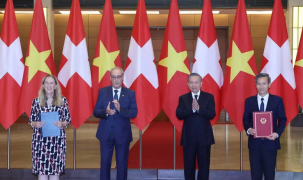 Tổng thống Liên bang Thụy Sĩ Guy Parmelin và Phu nhân kết thúc tốt đẹp chuyến thăm chính thức Việt Nam