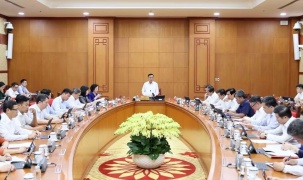 Thường trực Ban Bí thư Trần Cẩm Tú chủ trì sơ kết 1 năm thực hiện Nghị quyết 72-NQ/TW