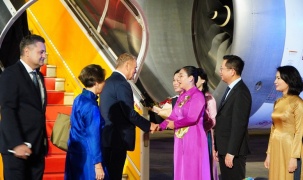 Thủ tướng Cộng hòa Ba Lan Donald Tusk đến Đà Nẵng, bắt đầu thăm chính thức Việt Nam