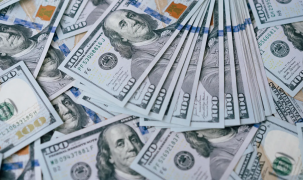 Rủi ro lớn đối với đồng USD từ cơn sốt AI
