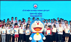 Quỹ Doraemon trao 490 suất học bổng cho học sinh vượt khó
