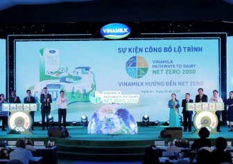 Vinamilk là công ty sữa đầu tiên tại Việt Nam có nhà máy và trang trại đạt chứng nhận trung hòa Carbon