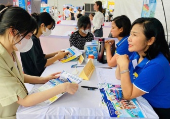 Doanh nghiệp Việt vẫn tăng tốc tuyển người giữa làn sóng AI