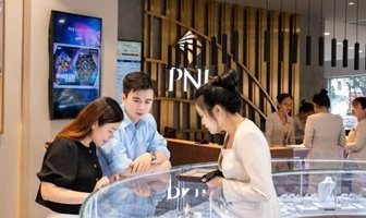 PNJ và khủng hoảng chưa từng có, phải mua lại 5.900 tỷ đồng hàng hóa