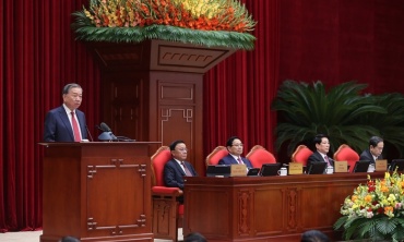 Lựa chọn nhân sự giới thiệu tham gia Bộ Chính trị, Ban Bí thư khóa XIV