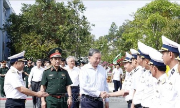 Tổng Bí thư Tô Lâm thăm, làm việc tại Vùng 5 Hải quân
