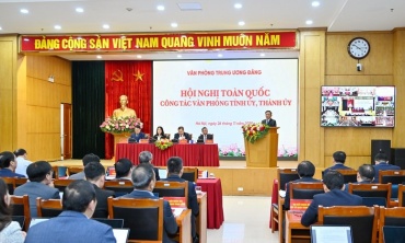 Thường trực Ban Bí thư Trần Cẩm Tú dự Hội nghị toàn quốc công tác Văn phòng tỉnh uỷ, thành uỷ năm 2025