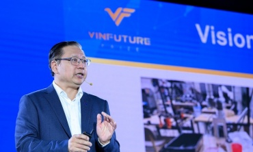 Robot thông minh đến gần đời sống: Thách thức và cơ hội cho Việt Nam