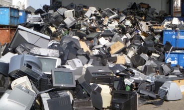 Trung Quốc siết chặt an toàn thông tin thông qua kiểm soát dữ liệu trên đồ điện tử cũ