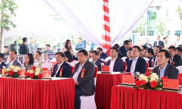 Phó Thủ tướng Nguyễn Chí Dũng dự Lễ khởi công Dự án Khu nhà ở xã hội Trung tâm Đồng Hới