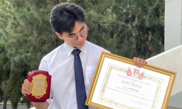 Thủ khoa Công nghệ thông tin vừa ra trường được công ty vi mạch tuyển ngay