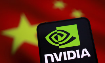 Trung Quốc yêu cầu doanh nghiệp tạm dừng mua chip H200 của Nvidia