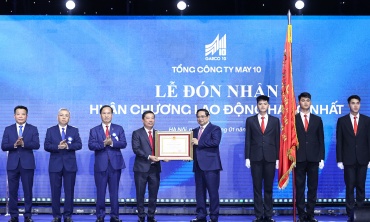 Thủ tướng: Phát triển ngành công nghiệp thời trang, biến dệt may Việt Nam thành thương hiệu toàn cầu