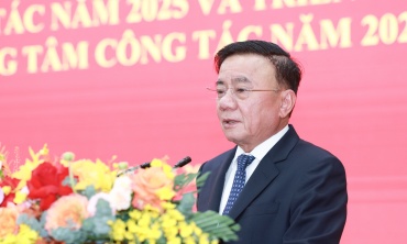 Tiếp tục đổi mới mạnh mẽ tư duy và hành động, củng cố vững chắc khối đại đoàn kết toàn dân tộc