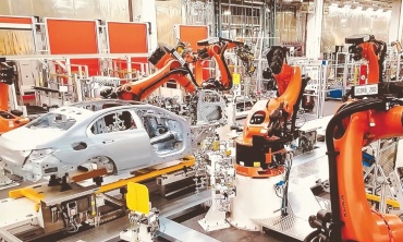 Xây dựng Chiến lược phát triển ngành ô tô Việt Nam: Đột phá lộ trình xanh và làm chủ công nghệ cốt lõi