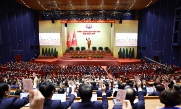 Thông qua Nghị quyết Đại hội lần thứ XIV của Đảng