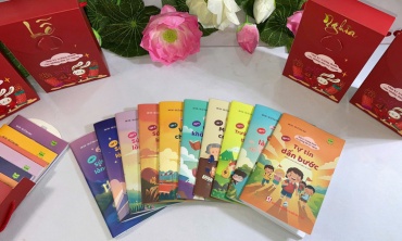 Cùng con lớn lên từ những trang sách yêu thương