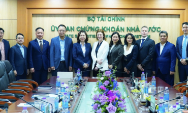 CEO FTSE Russell: Cho phép nhà đầu tư nước ngoài mua bán qua môi giới toàn cầu là điều kiện đánh giá nâng hạng vào tháng 3 tới