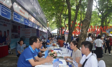 Các trường đại học muốn mở rộng quy mô tuyển sinh phải tăng tỷ lệ giảng viên trình độ Tiến sĩ