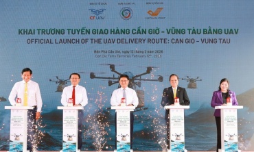 Thành phố đầu tiên ở ASEAN giao hàng vượt biển bằng UAV