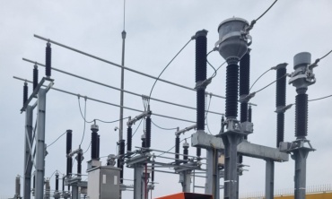 Robot tự hành phục vụ giám sát trạm biến áp không người trực