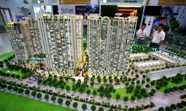 Lãi vay bất động sản tăng vọt, áp lực lên người mua nhà