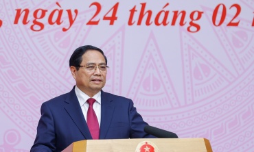 Thủ tướng: 'Giữ trọn y đức - Vững vàng y thuật – Nâng tầm y lý - Vượt qua nghịch cảnh – Tất cả vì dân'