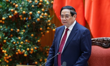 Thủ tướng: Bảo đảm tiếp cận bình đẳng các dịch vụ tài chính ngân hàng, không để ai bị bỏ lại phía sau