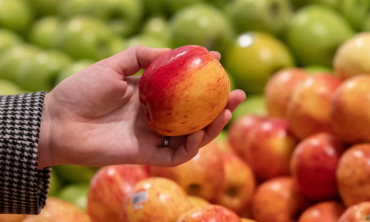 Cảnh báo: Phát hiện hơn 80% táo tươi tại Châu Âu chứa 'cocktail' thuốc bảo vệ thực vật