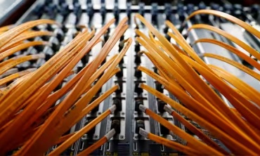 Thế giới chia tay tuyến cáp quang xuyên Đại Tây Dương đầu tiên sau 37 năm