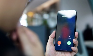 Khuyến cáo người vay tài chính tiêu dùng khi bị gọi điện thoại đe dọa