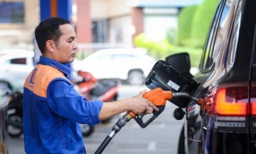 Đề xuất giảm thuế bảo vệ môi trường, thuế tiêu thụ đặc biệt với xăng dầu