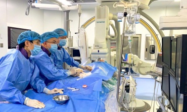 Xử trí thành công ca tim bẩm sinh phức tạp bằng kỹ thuật ít xâm lấn