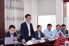 Hiệu trưởng, phó hiệu trưởng đại học bắt buộc có bằng tiến sĩ