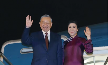 Tổng Bí thư, Chủ tịch nước Tô Lâm và Phu nhân lên đường thăm cấp Nhà nước đến Trung Quốc